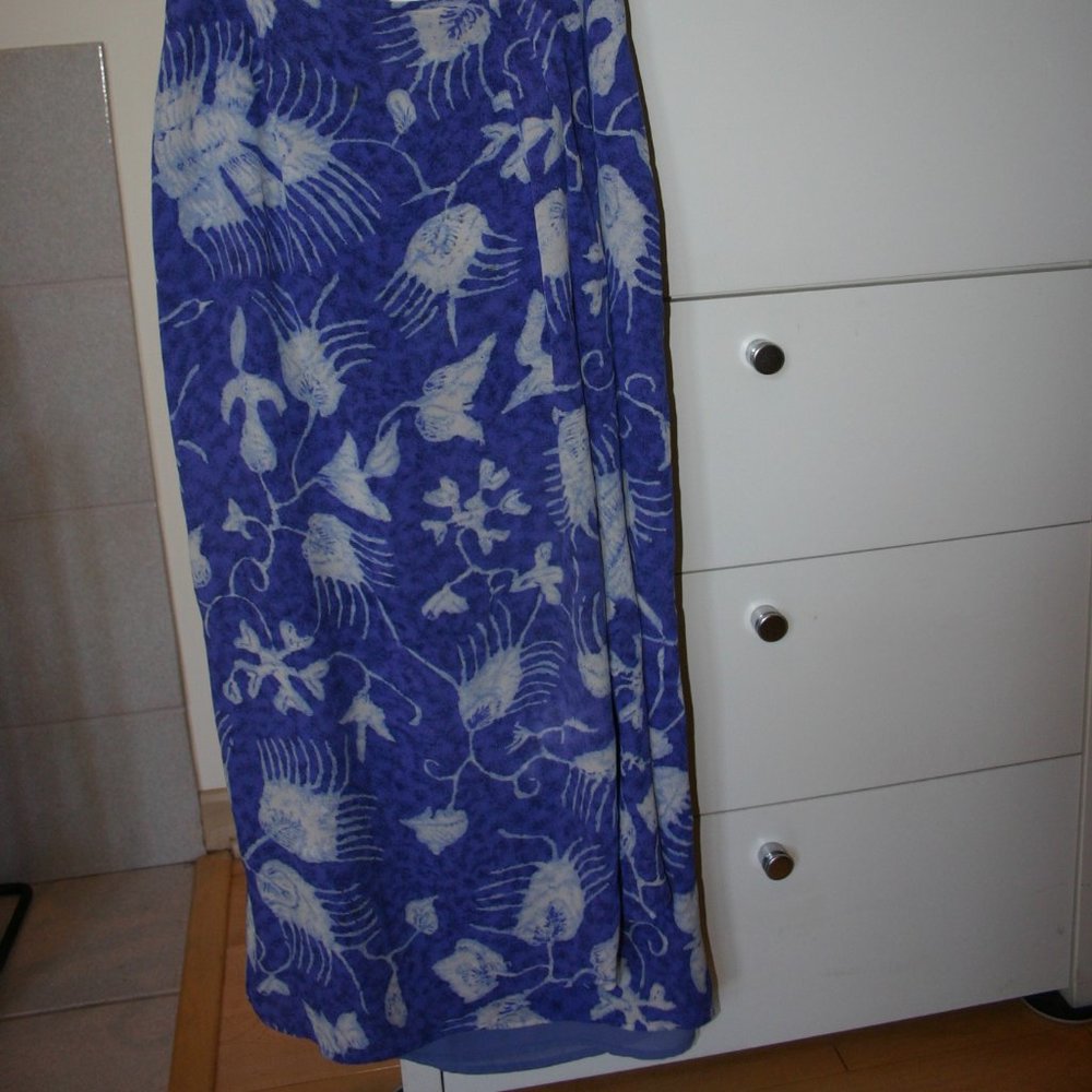 CARLISLE Size 8 Wrap-look Floral Skirt 100% Silk w/Top/Tank in Medium Purple - Picture 4 of 10